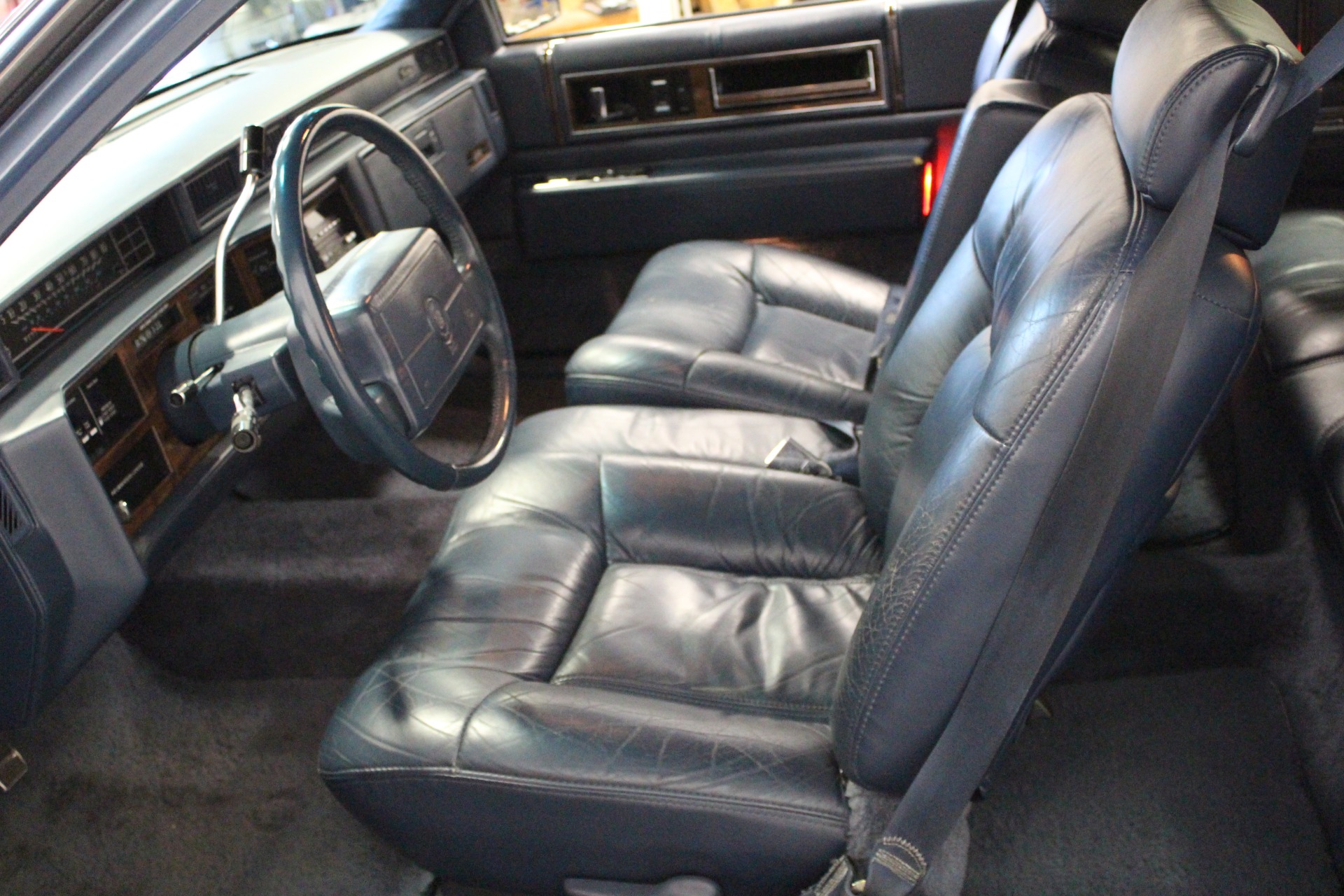 1993 Cadillac DeVille 7