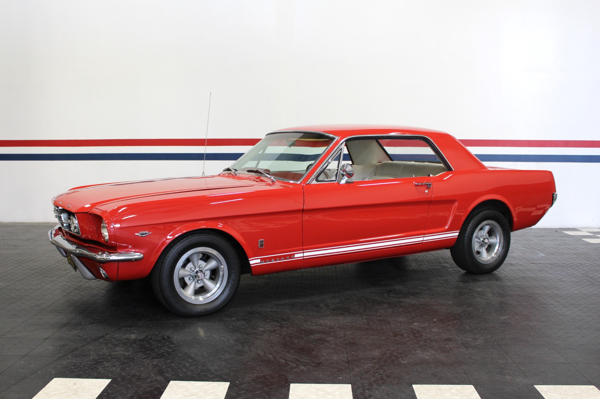 1965 Ford Mustang GT 45