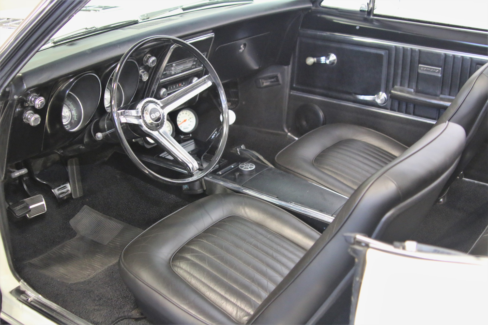 Used-1967-Chevrolet-Camaro-Rally-Sport