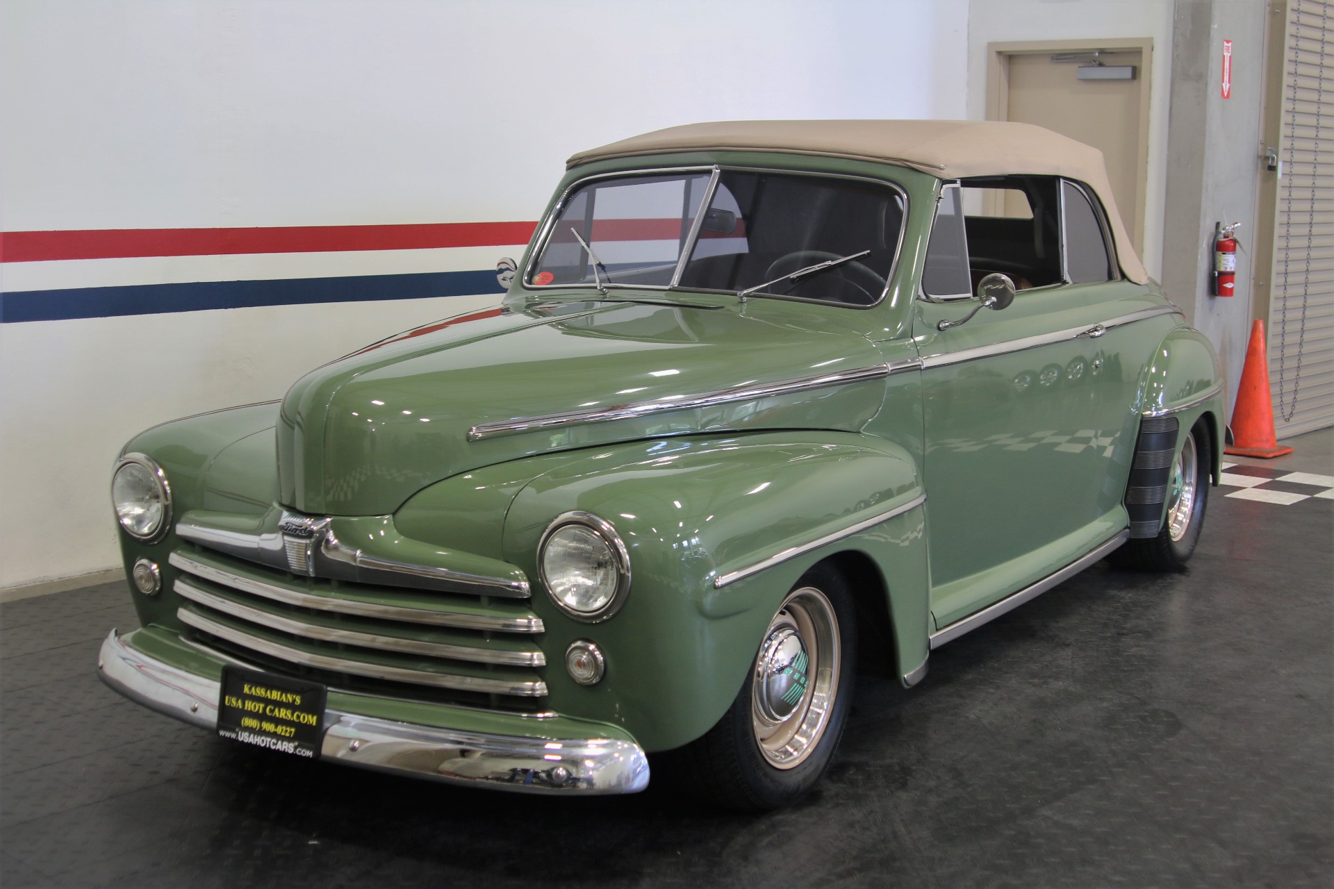 Used-1947-Ford-Deluxe