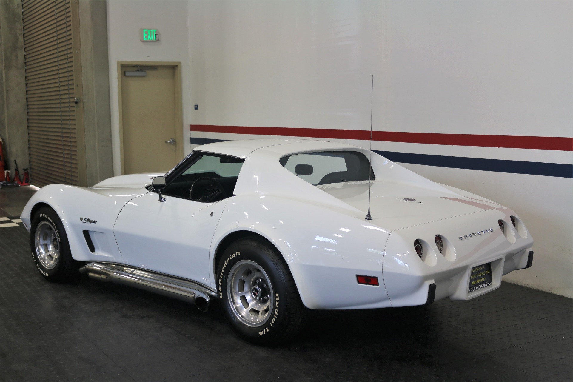 Used-1975-Chevrolet-Corvette