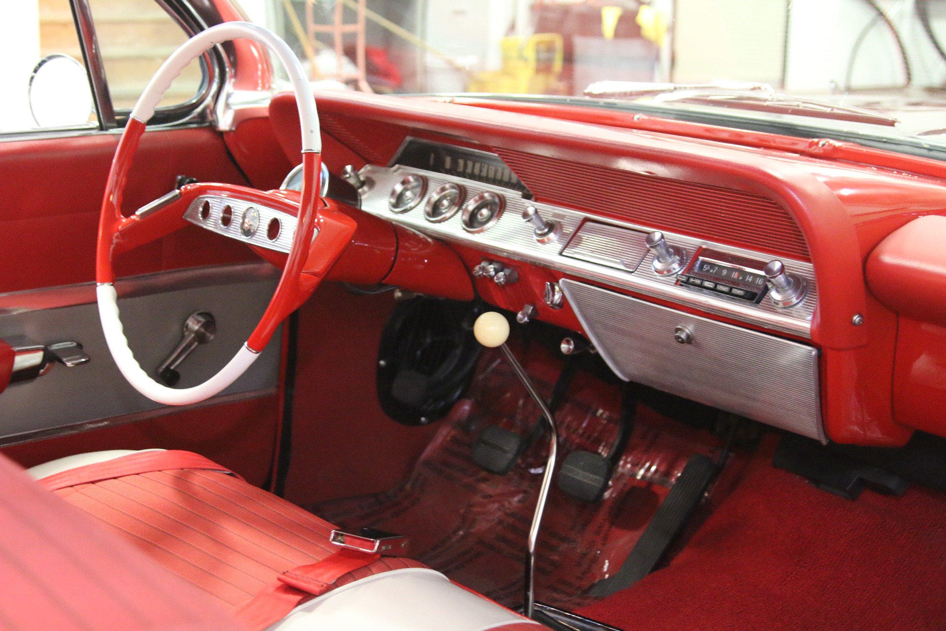 Used-1961-Chevrolet-Impala-Super-Sport