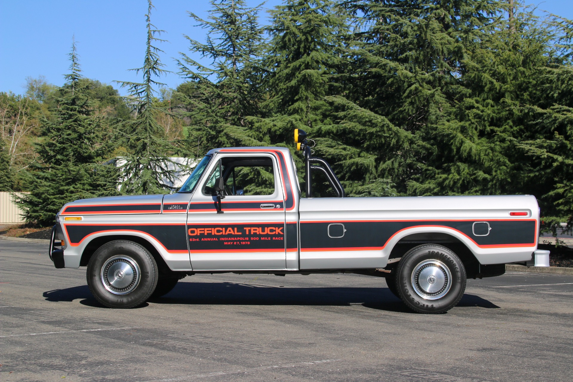 Used-1979-Ford-F250-Indy-Pace-Truck