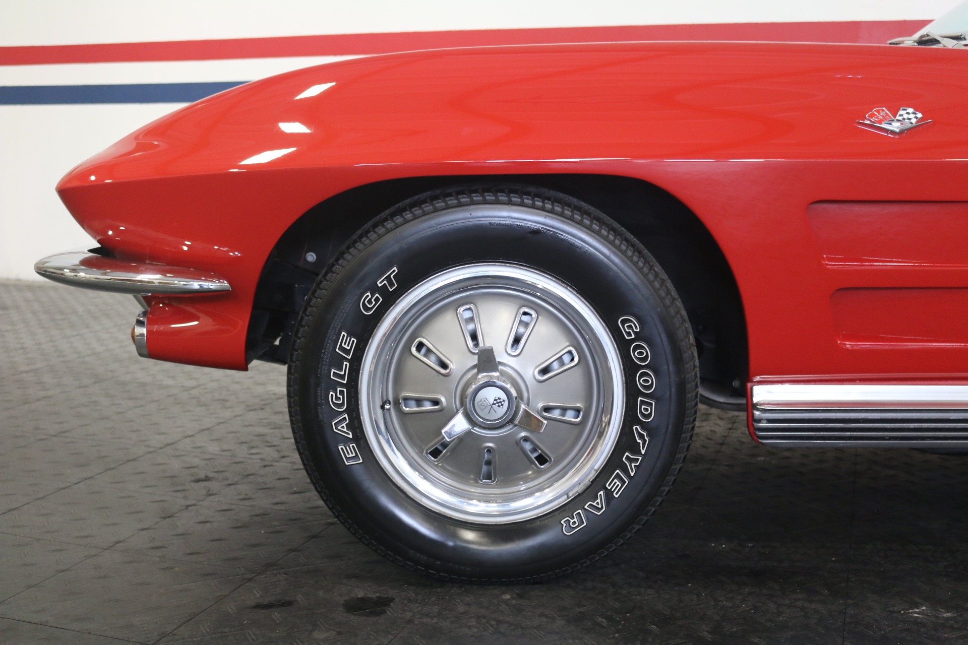 Used-1964-Chevrolet-Corvette