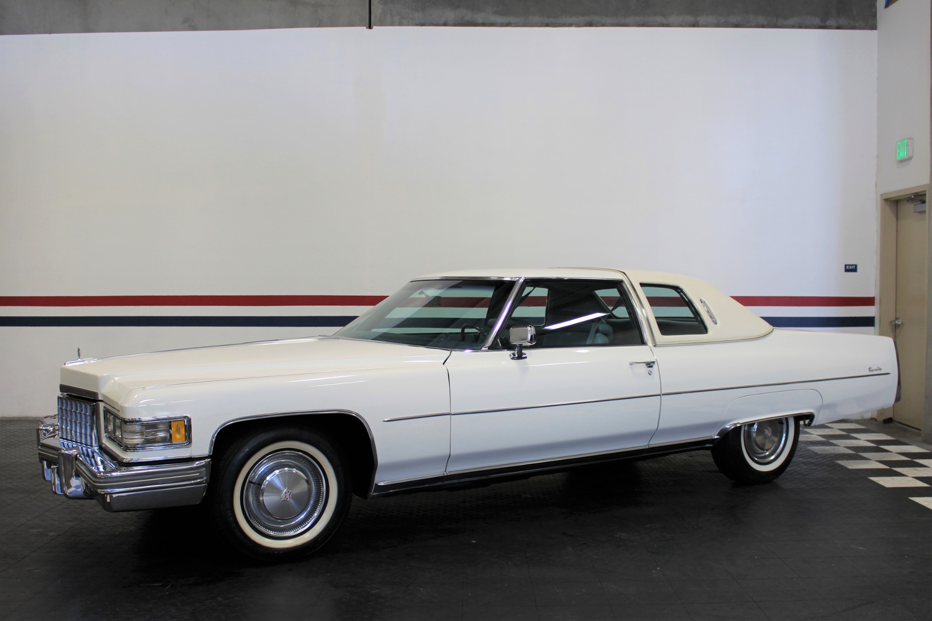 Used-1976-Cadillac-Coupe-De-Ville