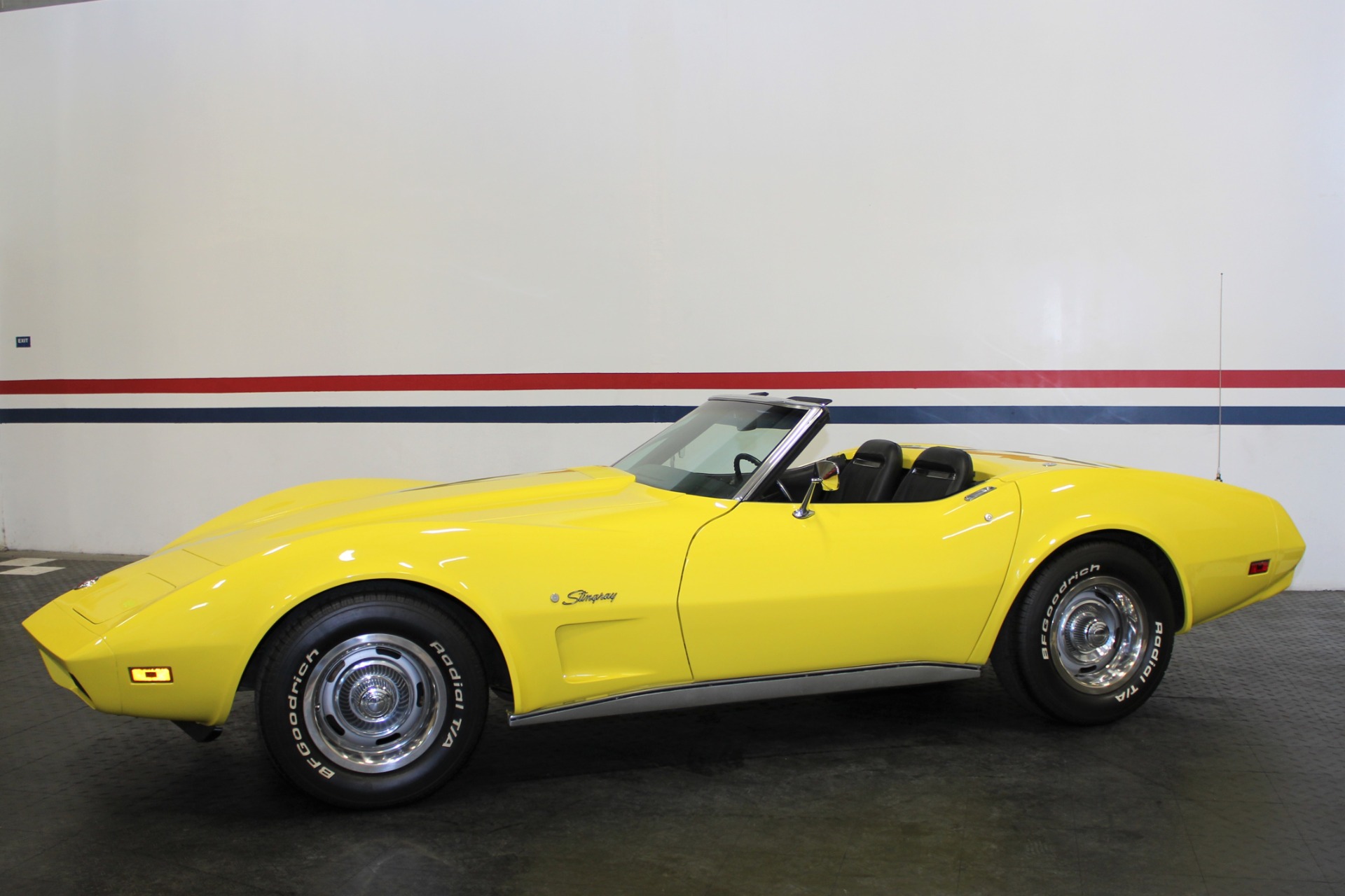 Used-1974-Chevrolet-Corvette